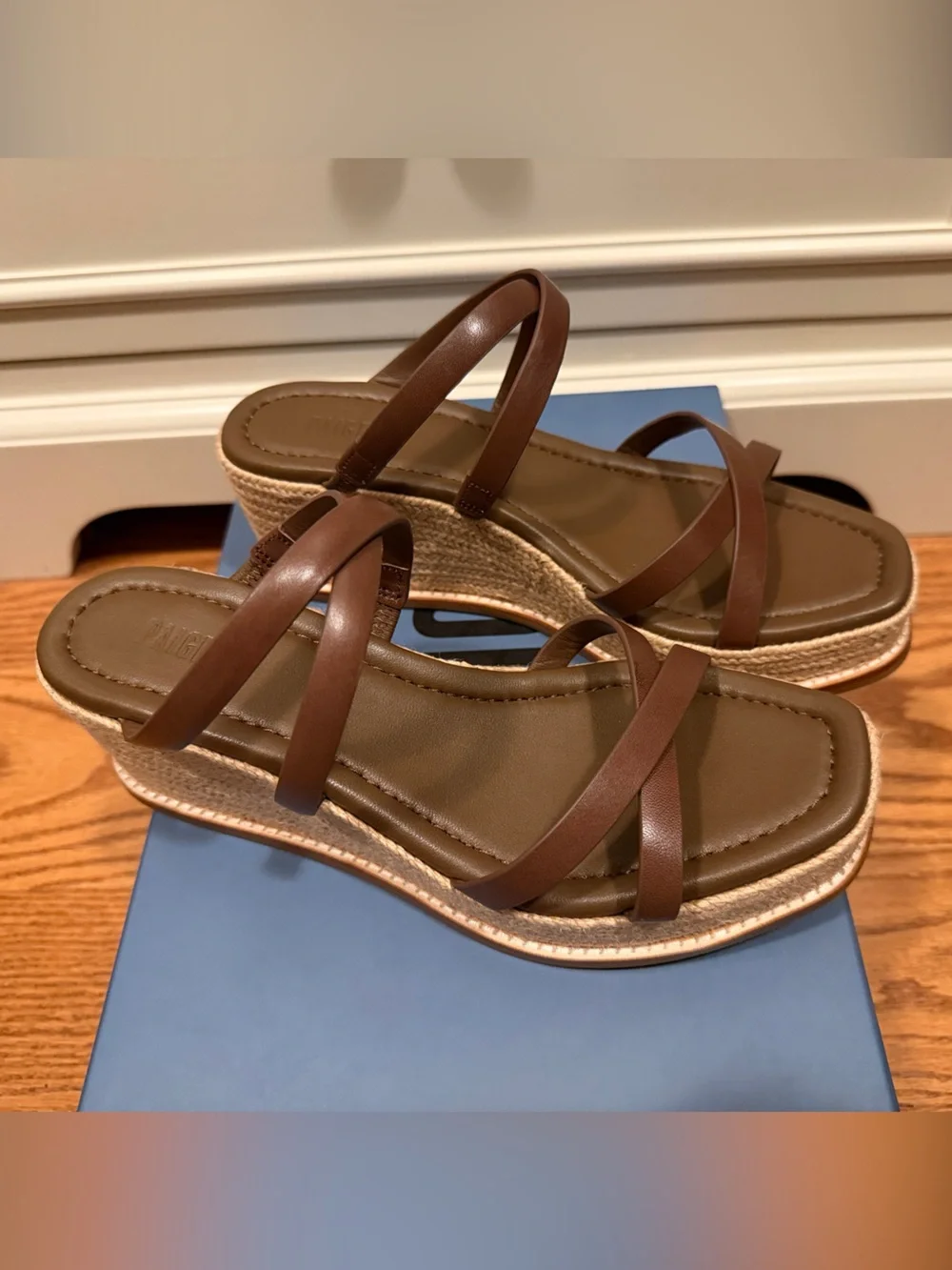 New Paige Jenny sandals 7.5